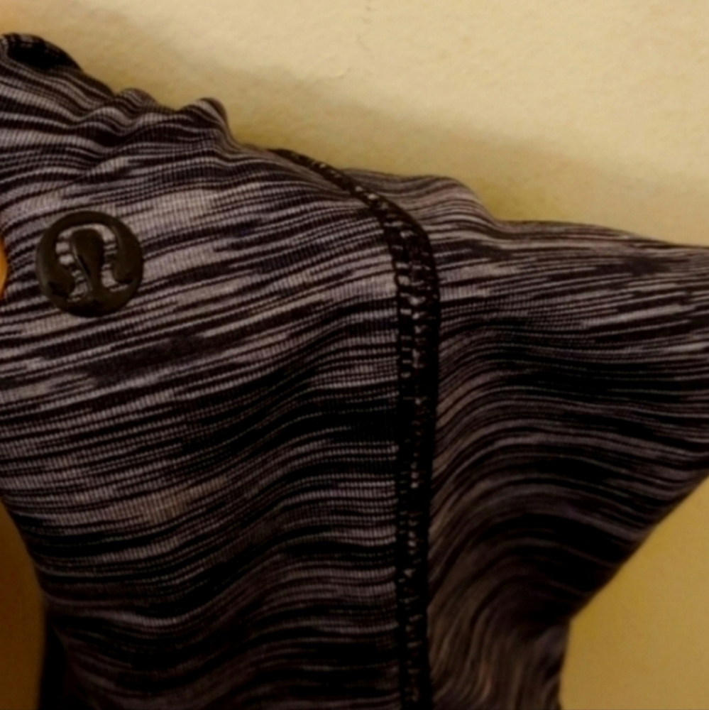 SALE! 3-LULULEMON Athletica Leggings Bundle Lot Size 4 Women